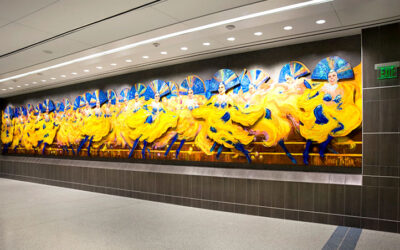 Showgirl mural shouts “Welcome to Las Vegas!”